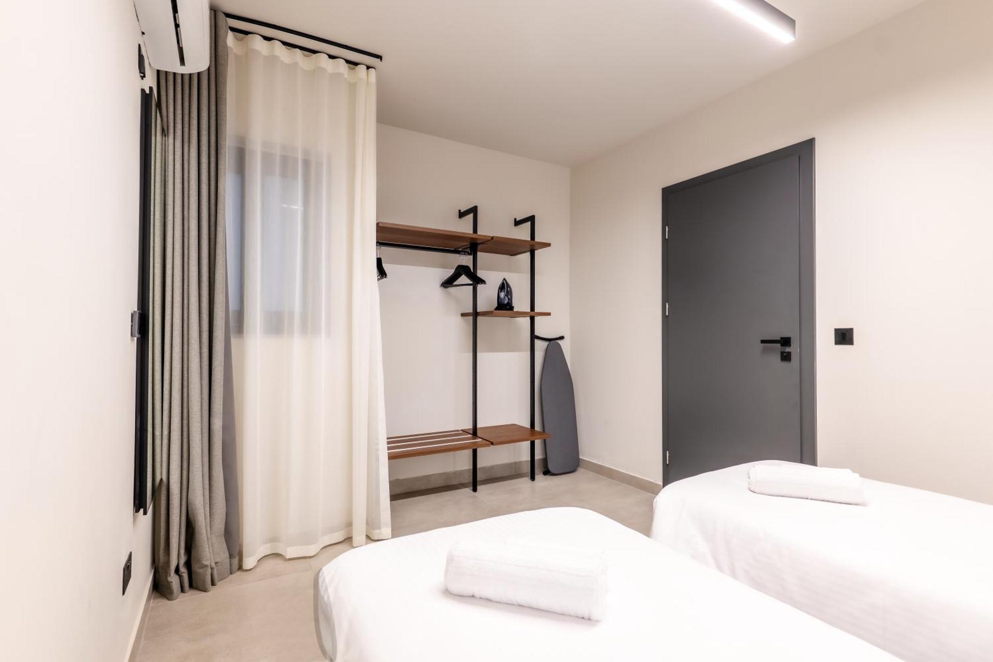 Onyx Hotel