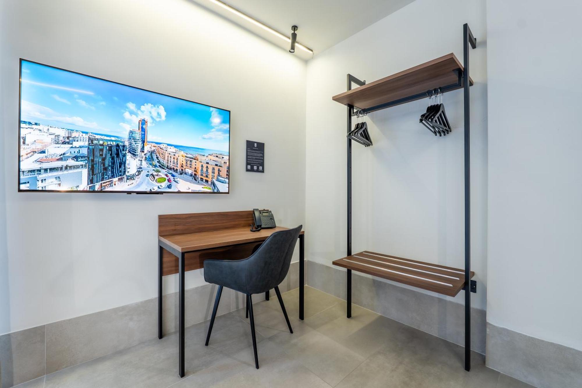Hotel Onyx 3*